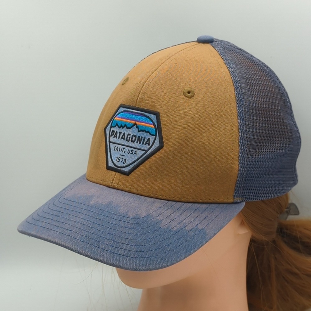 Patagonia Hat FITZ ROY Hex Trucker CALIF USA 1973 Mesh Snapback Cap Distressed